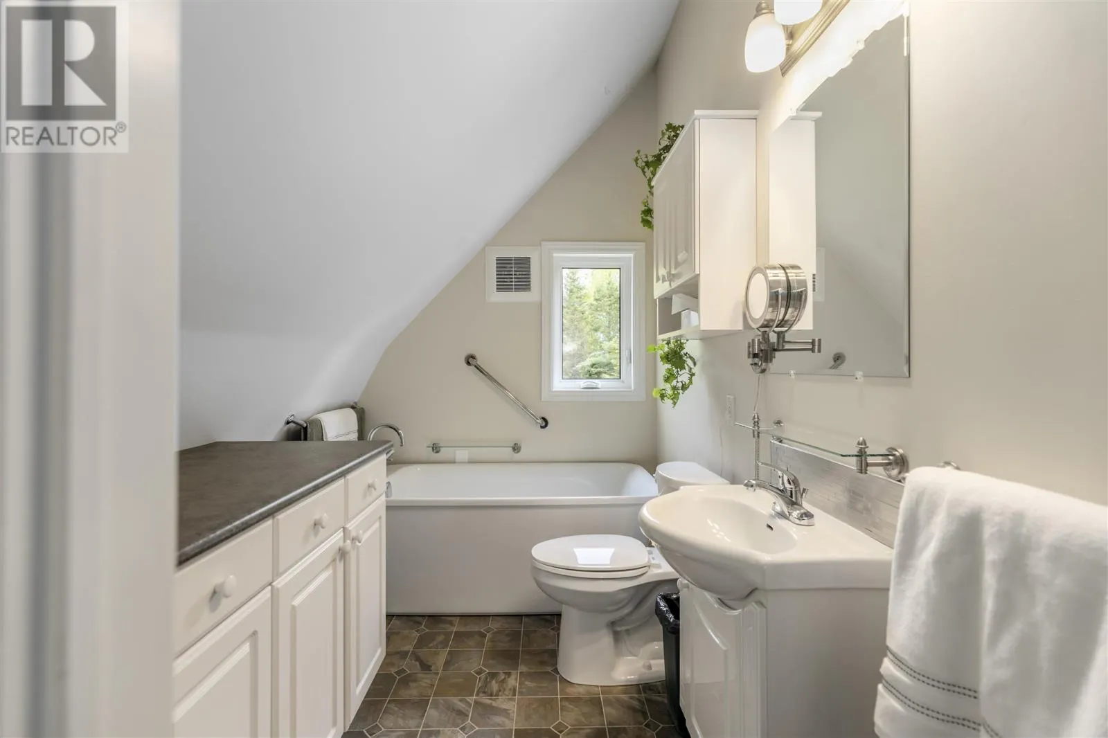 595 Old Goulais Bay RD