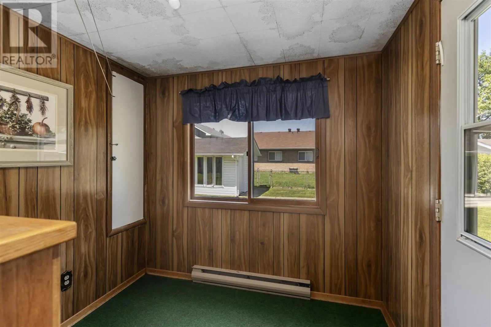 380 Sussex RD
