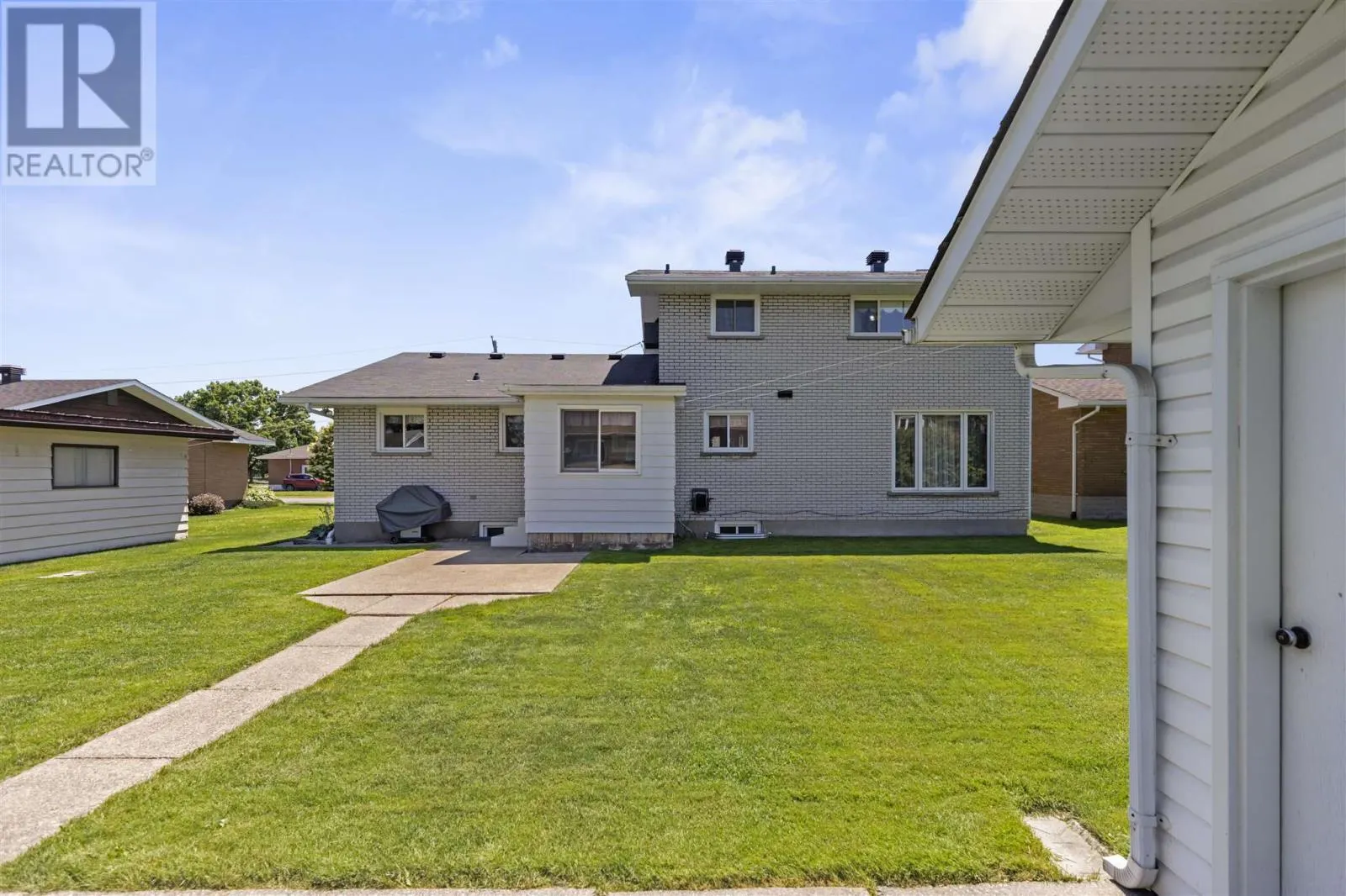 380 Sussex RD