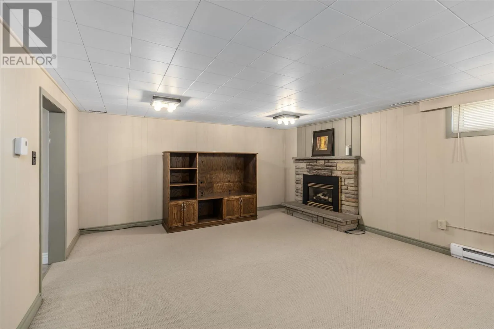 380 Sussex RD