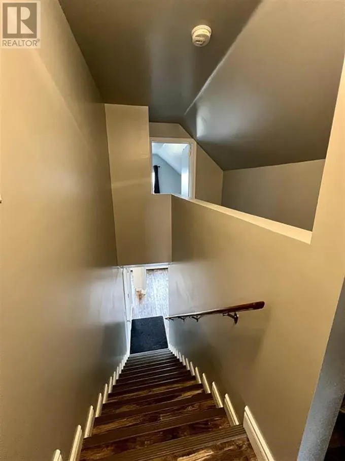 330 Bruce ST