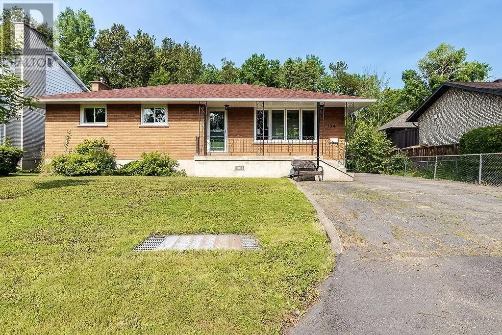 104 Fort Creek DR