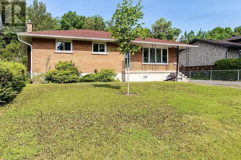 104 Fort Creek DR