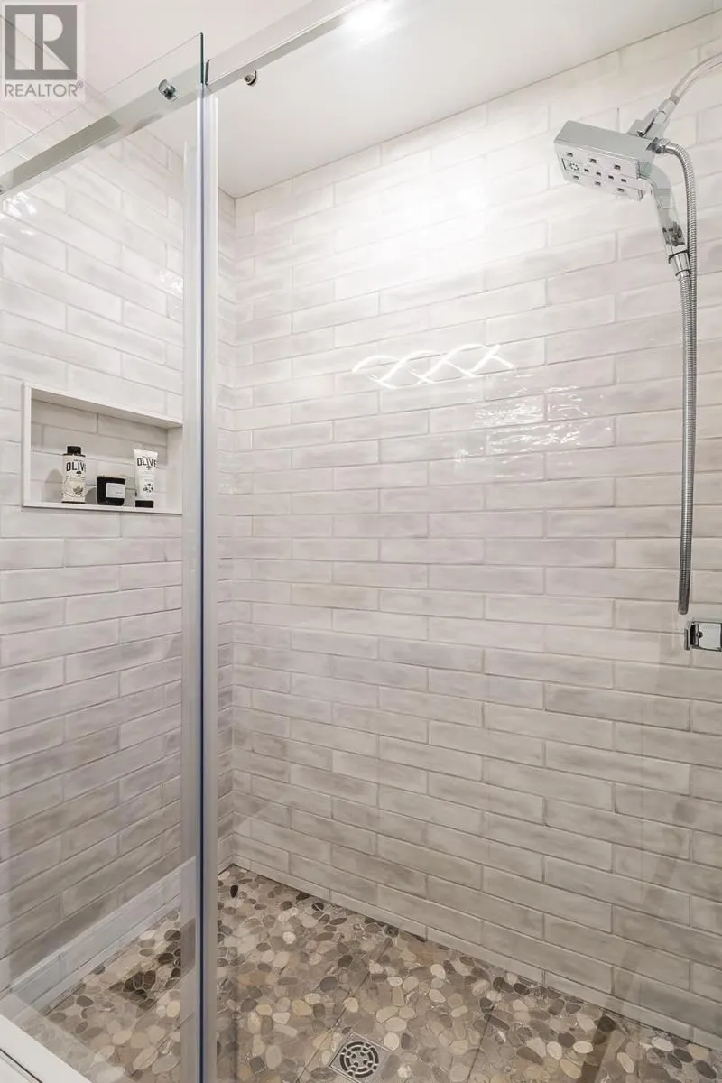 107 Chatfield DR