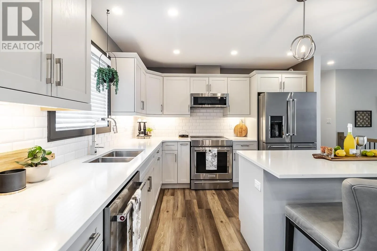 107 Chatfield DR