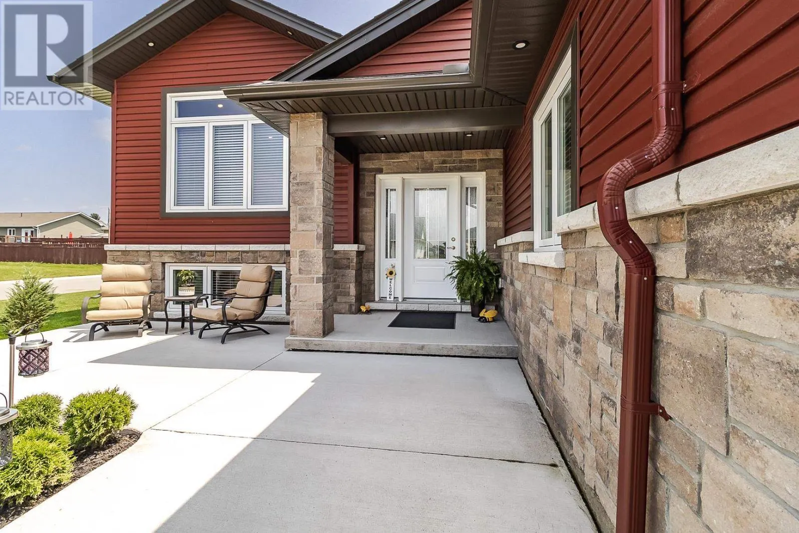 107 Chatfield DR
