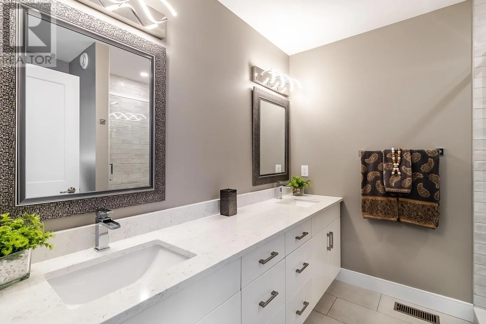 107 Chatfield DR