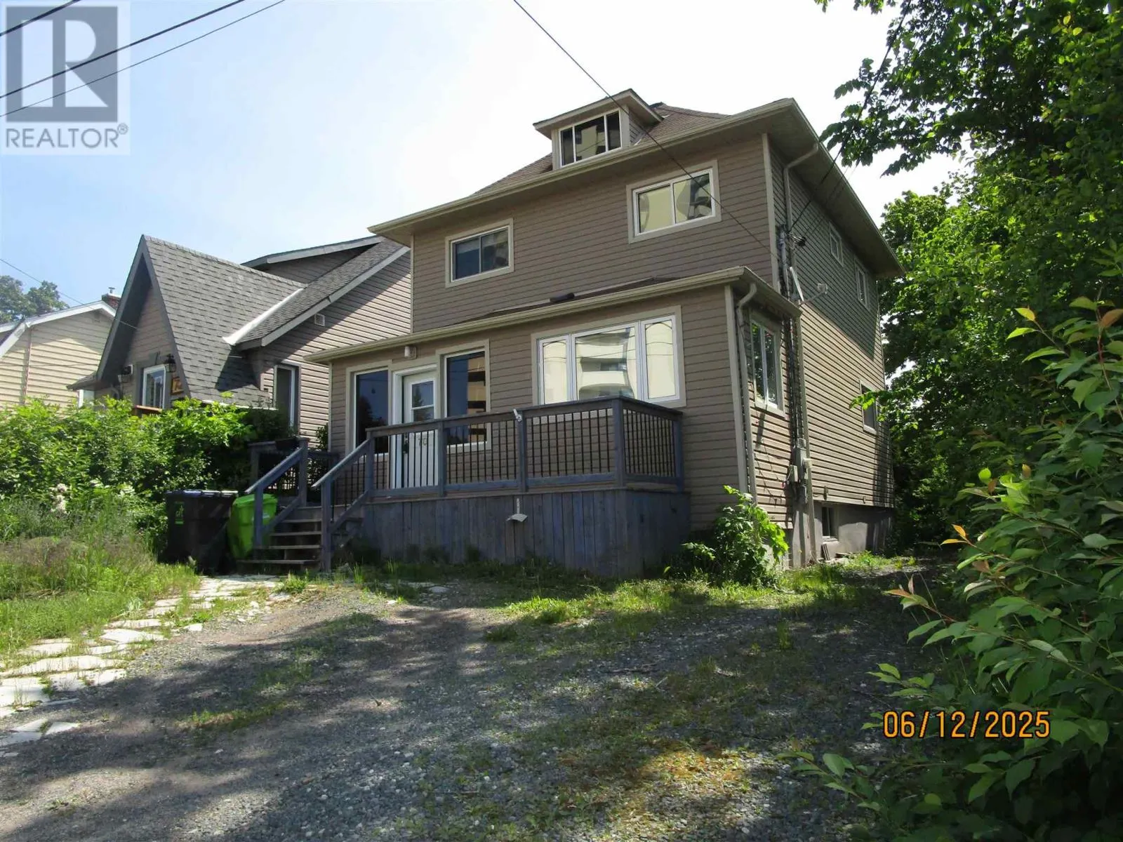 70 Pine ST