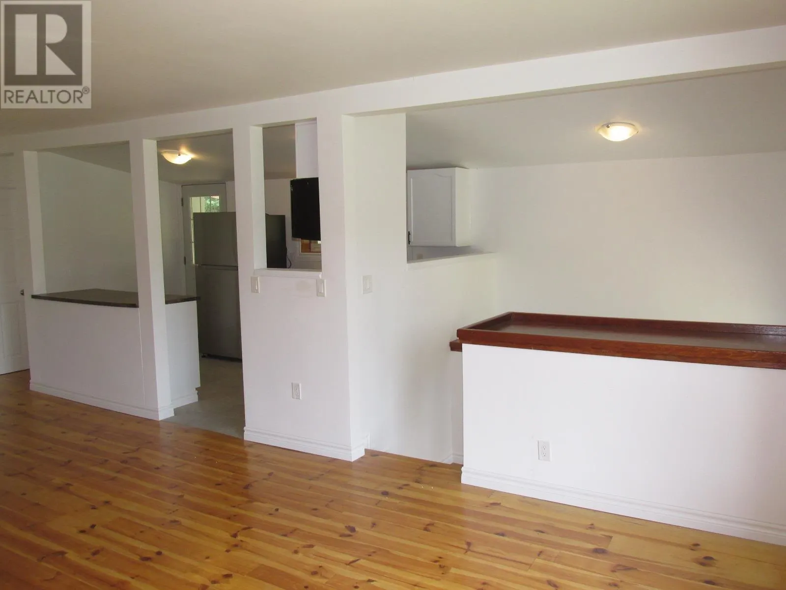 36A Valley CRES