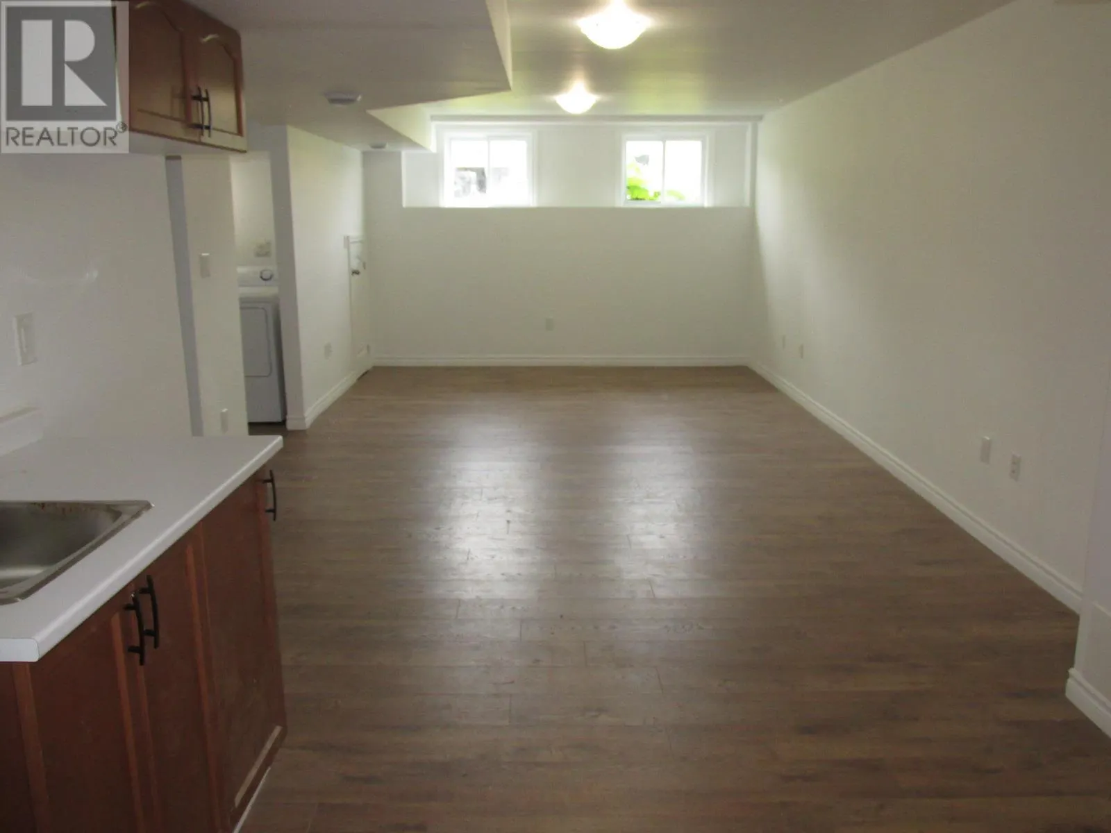 36A Valley CRES