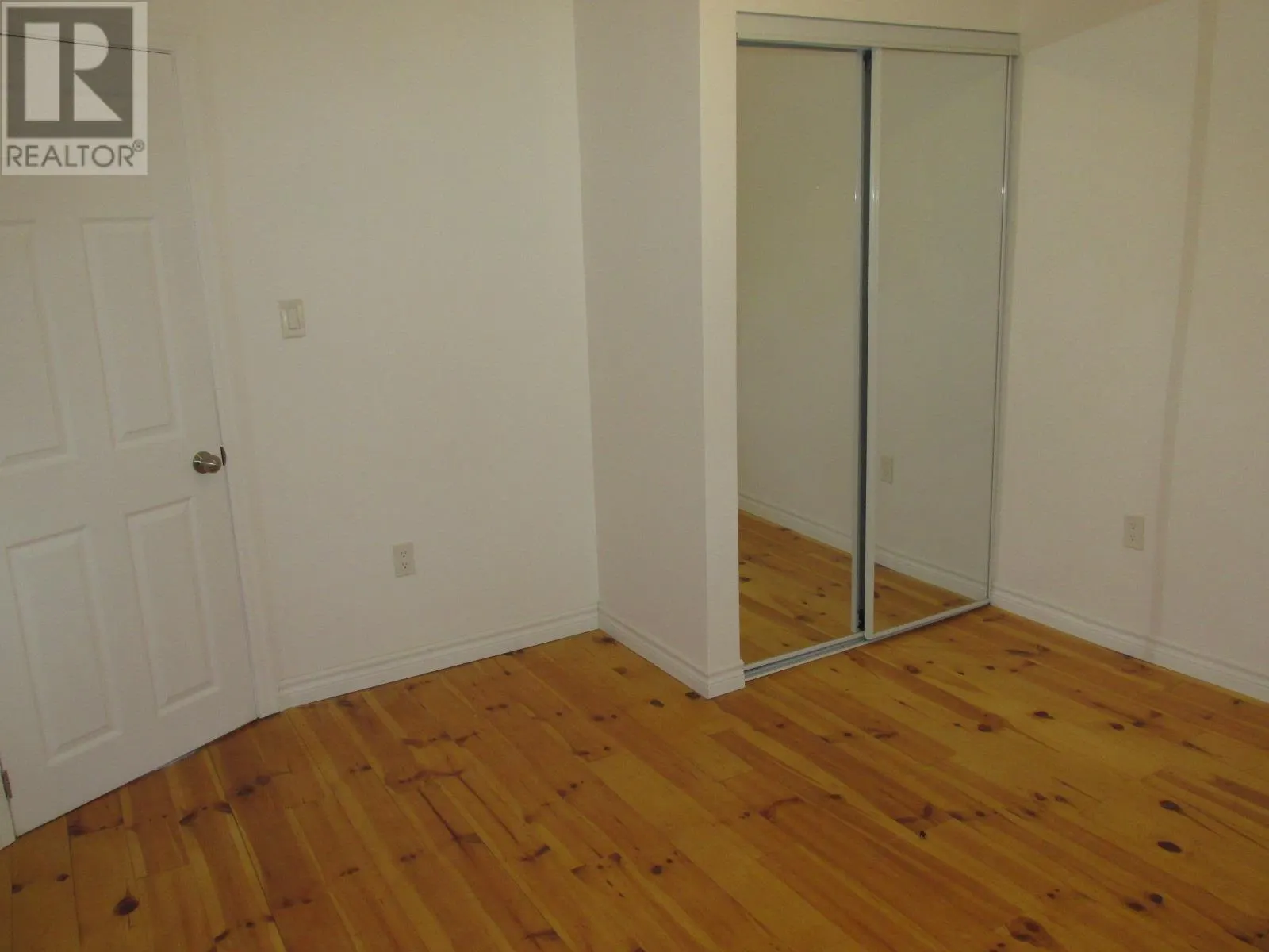36A Valley CRES