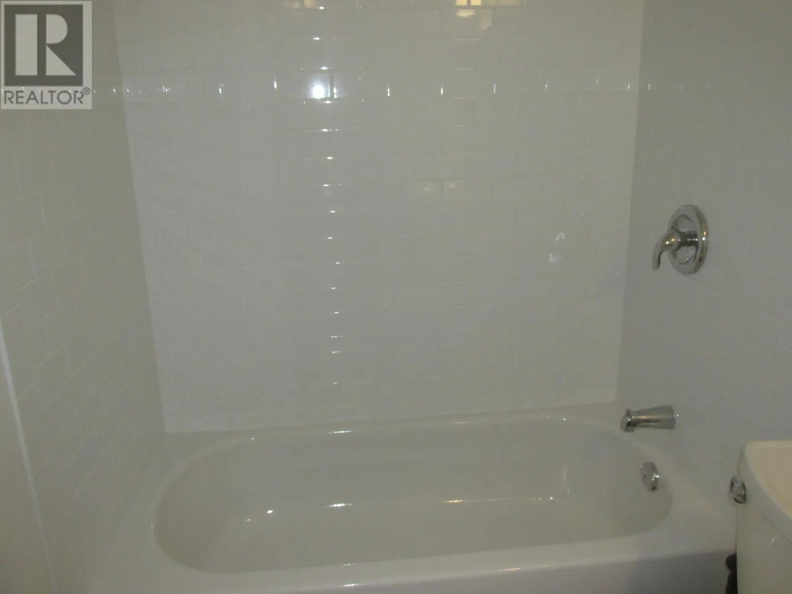 36A Valley CRES