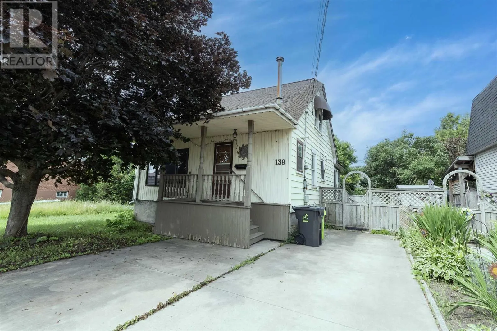 139 Carufel AVE