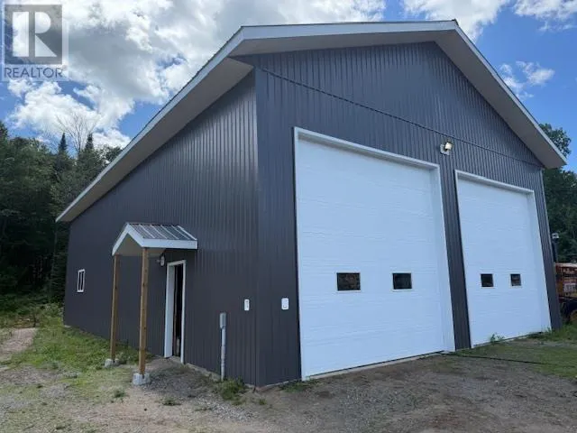 591 Highway 552 E