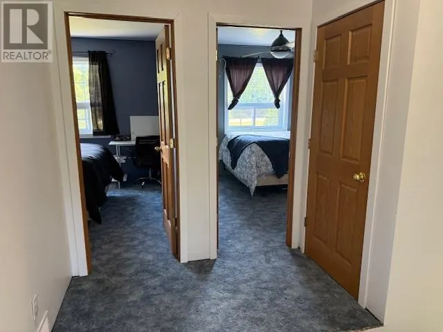 591 Highway 552 E