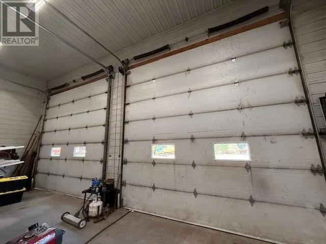 591 Highway 552 E