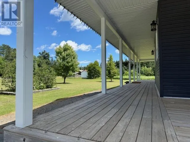 591 Highway 552 E