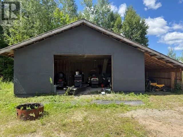 591 Highway 552 E