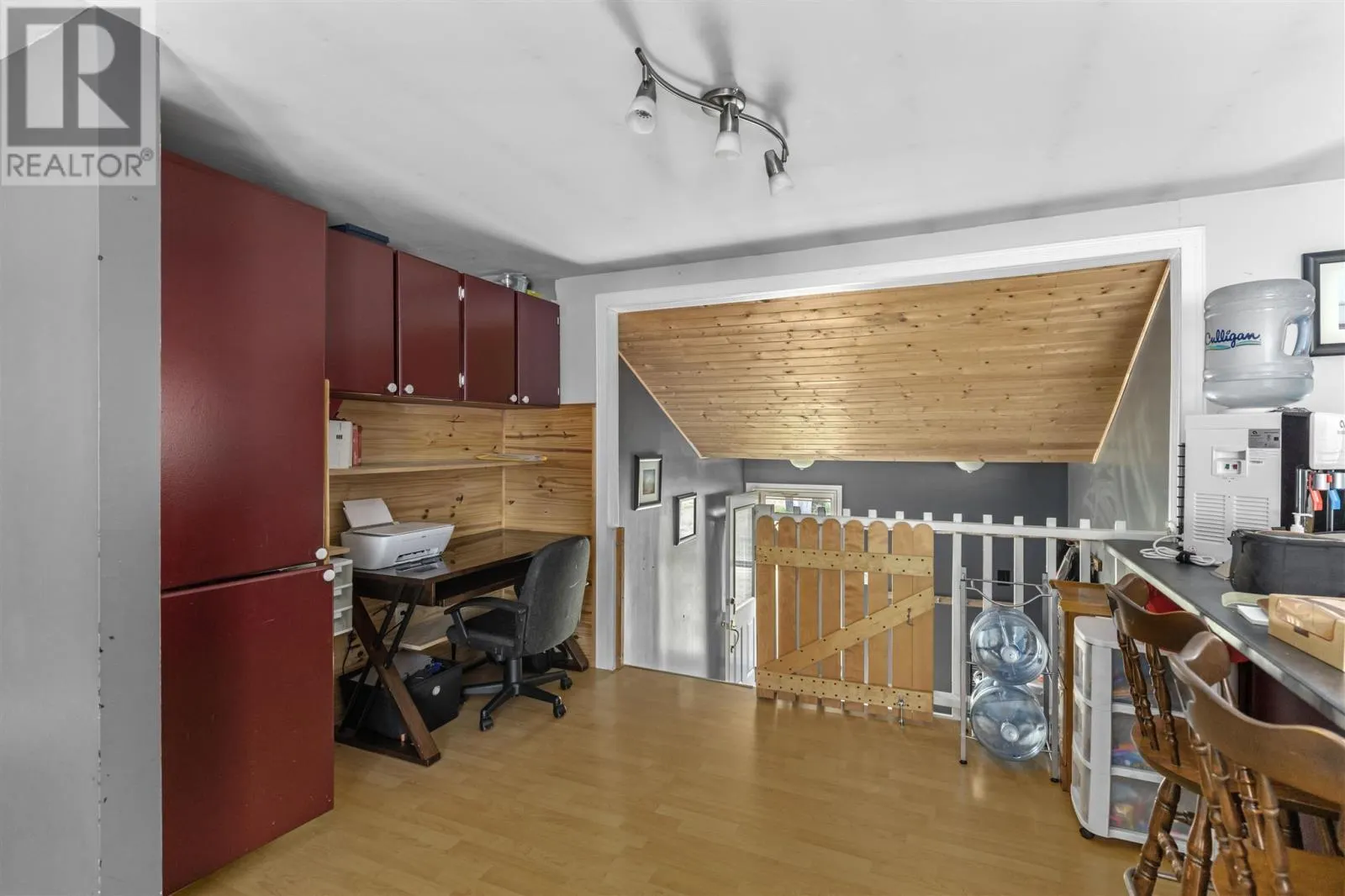 94 Island RD