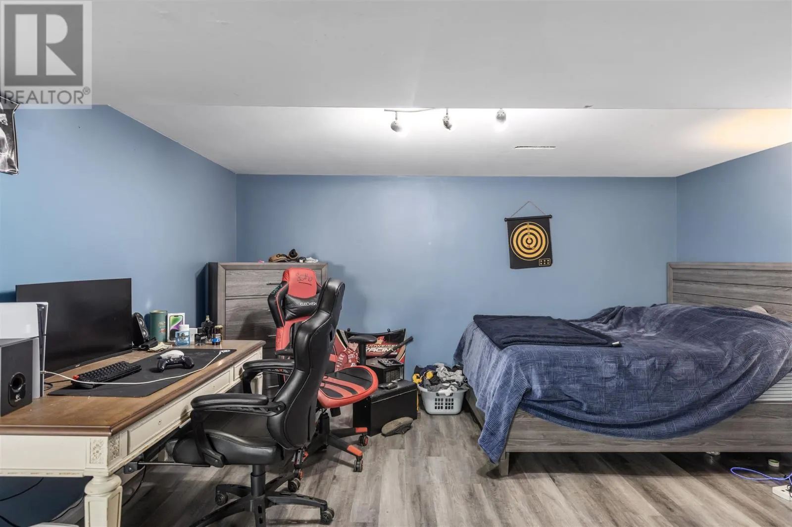 61 Cartier ST