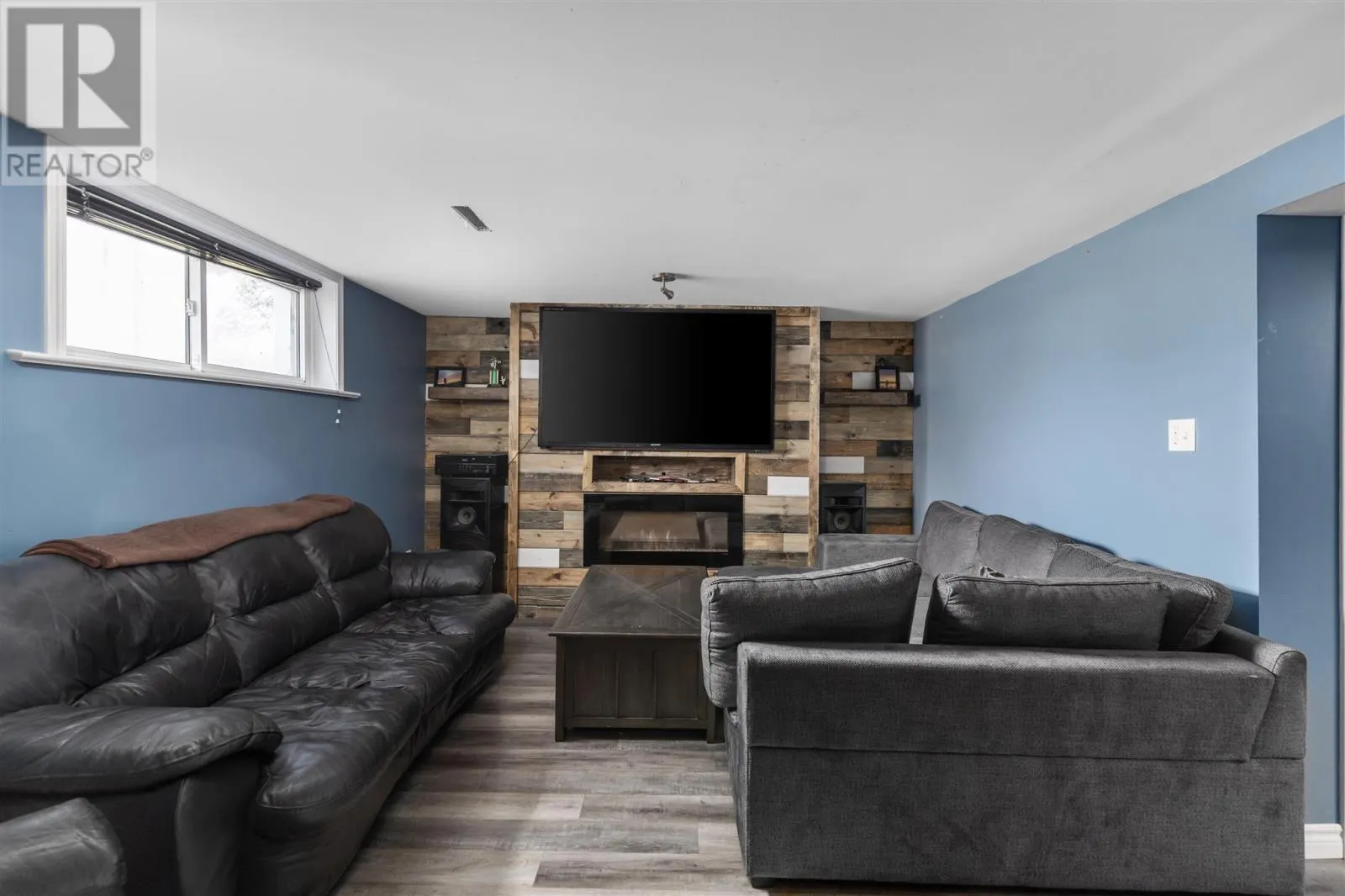 61 Cartier ST