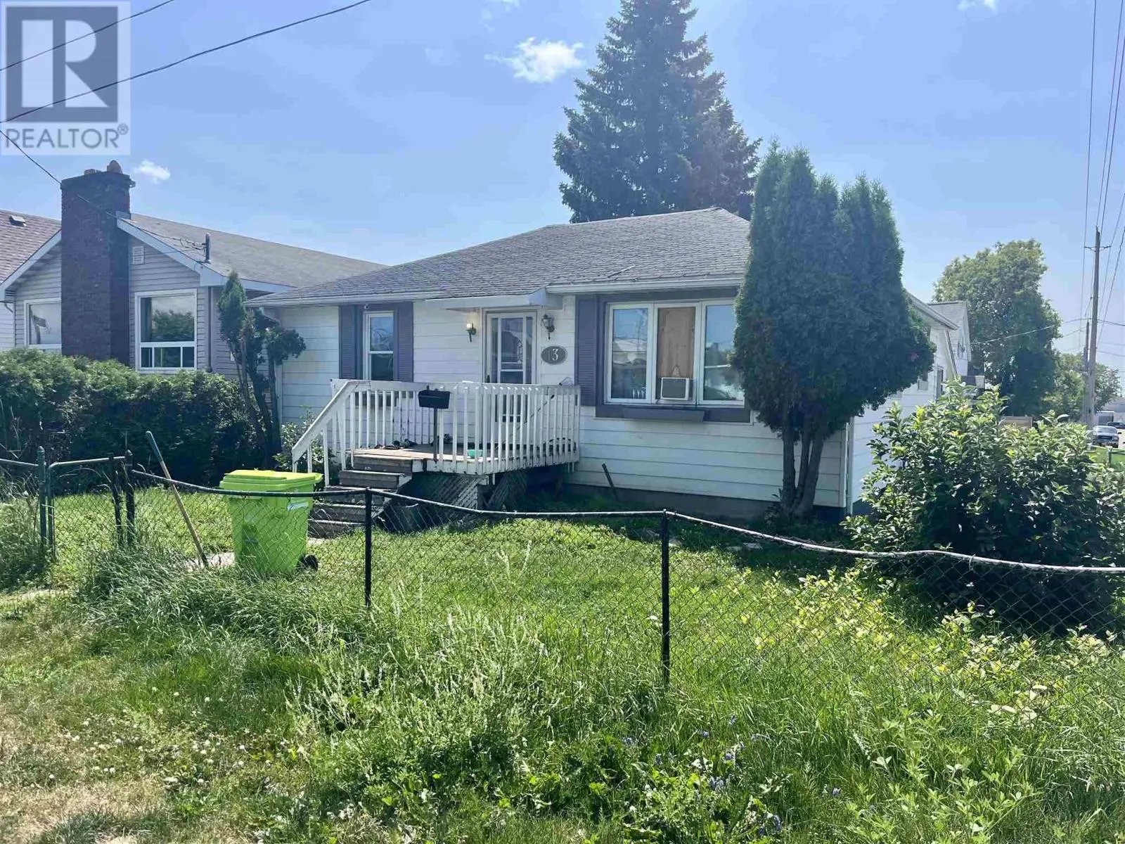 13 Stevens ST