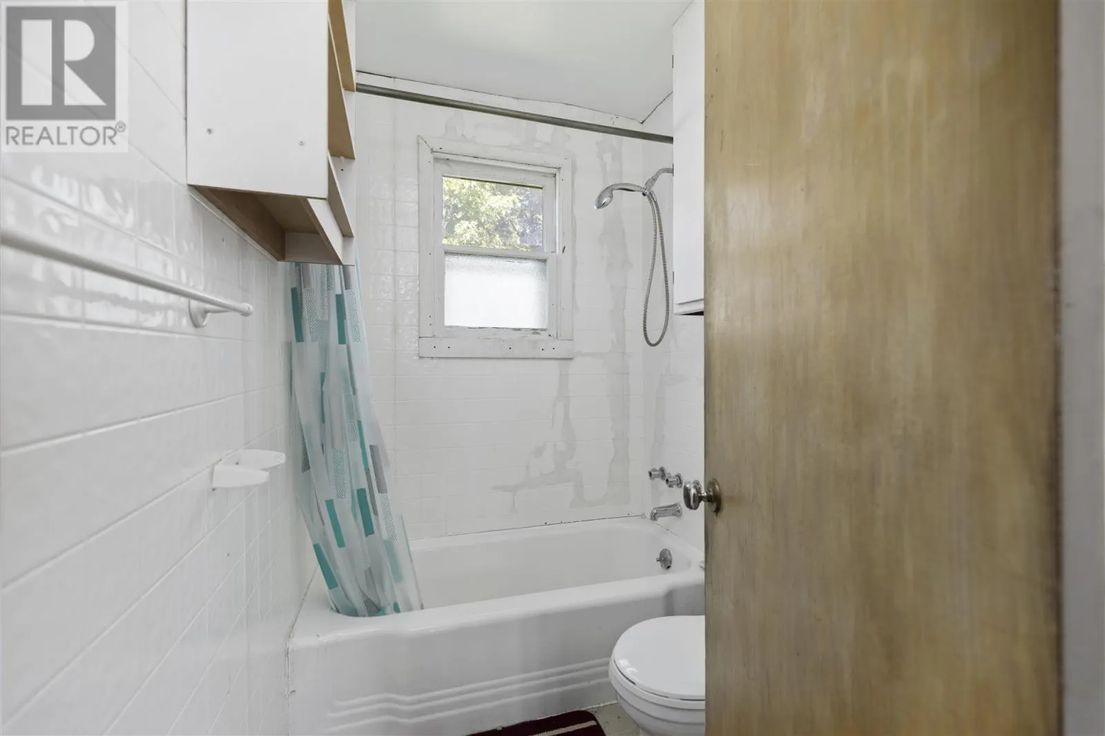 338 Cheshire RD