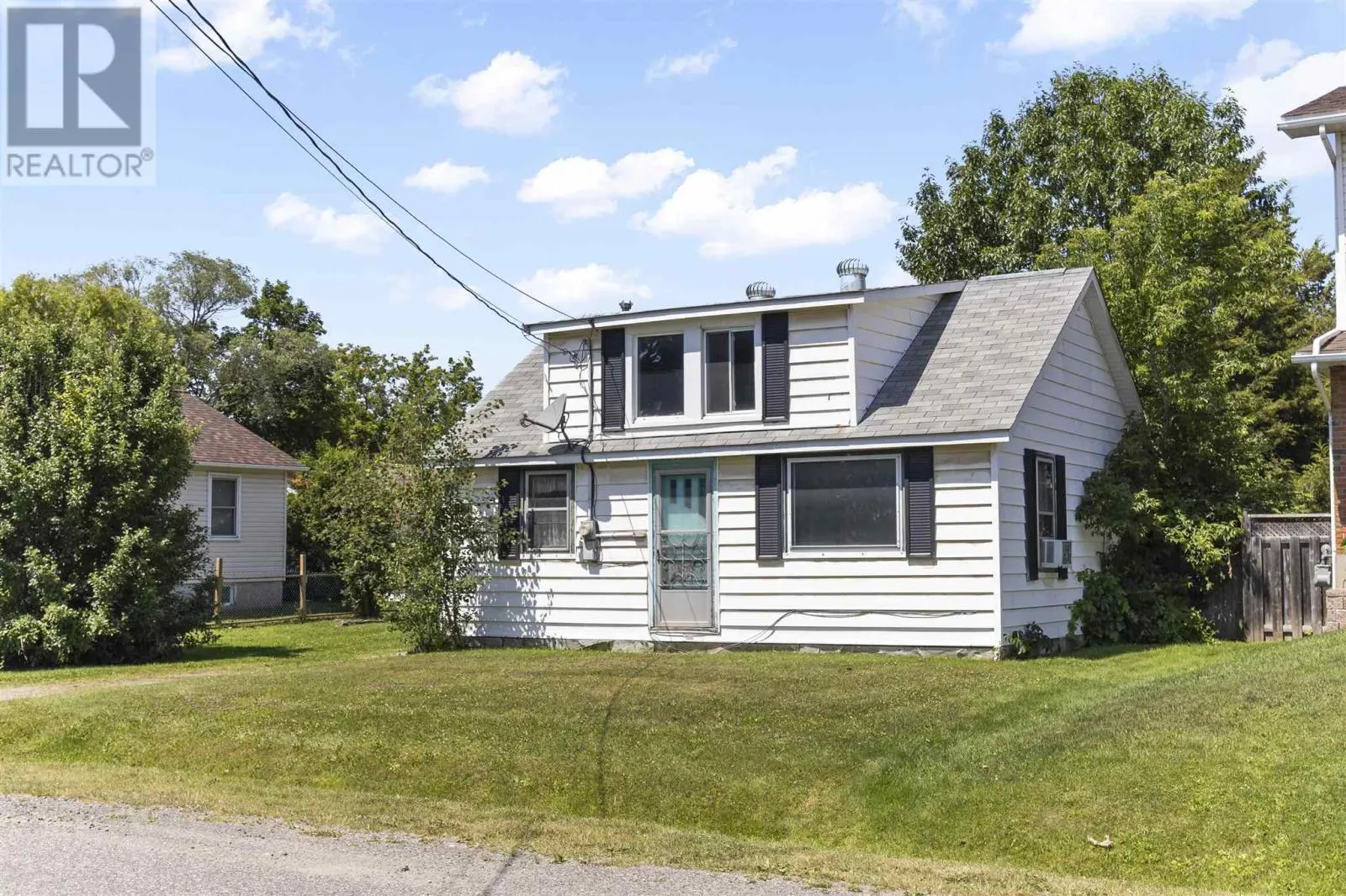 338 Cheshire RD