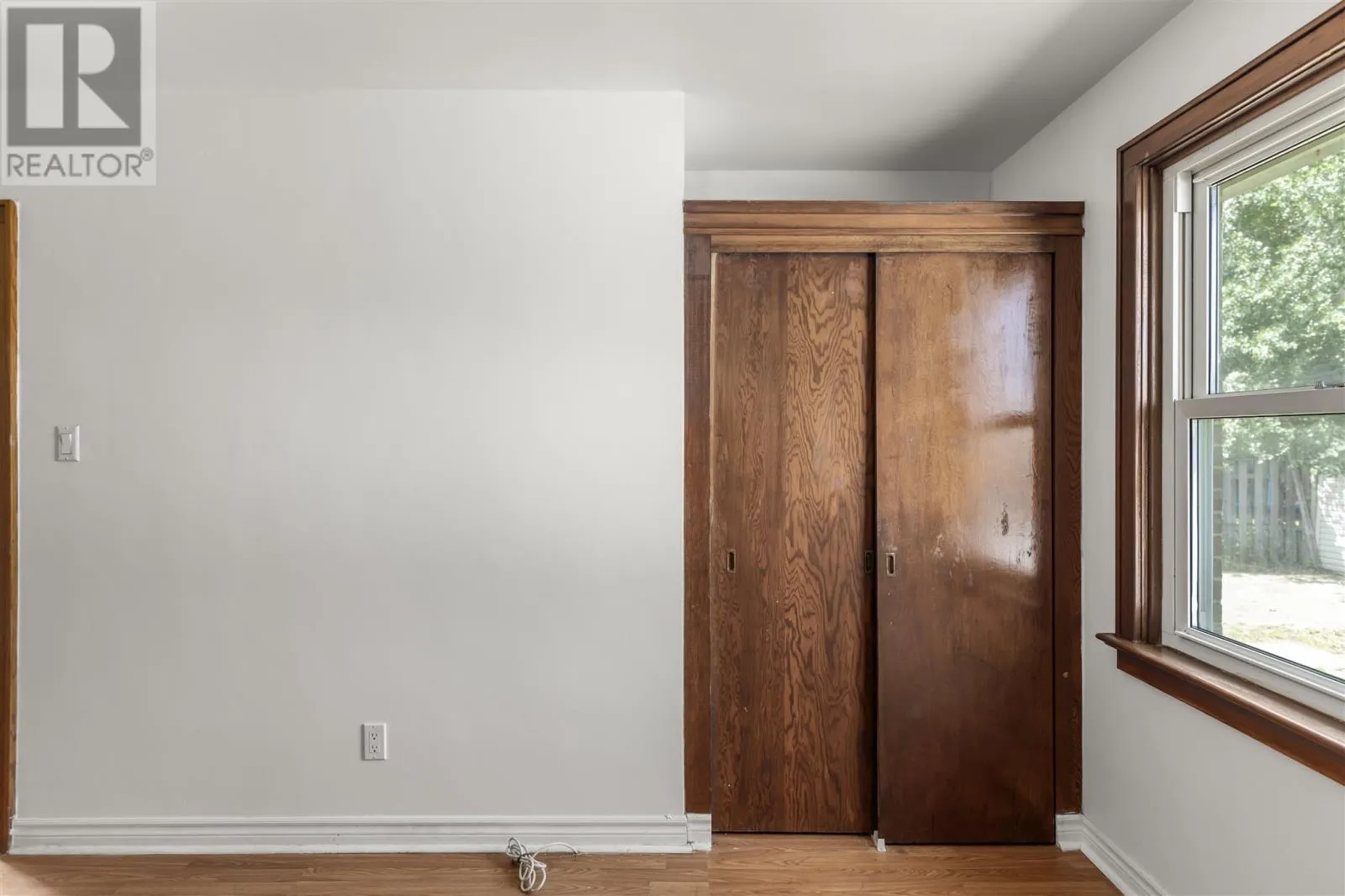 253 Lake ST