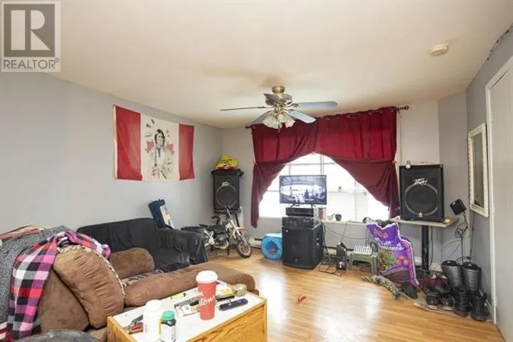 438 North ST