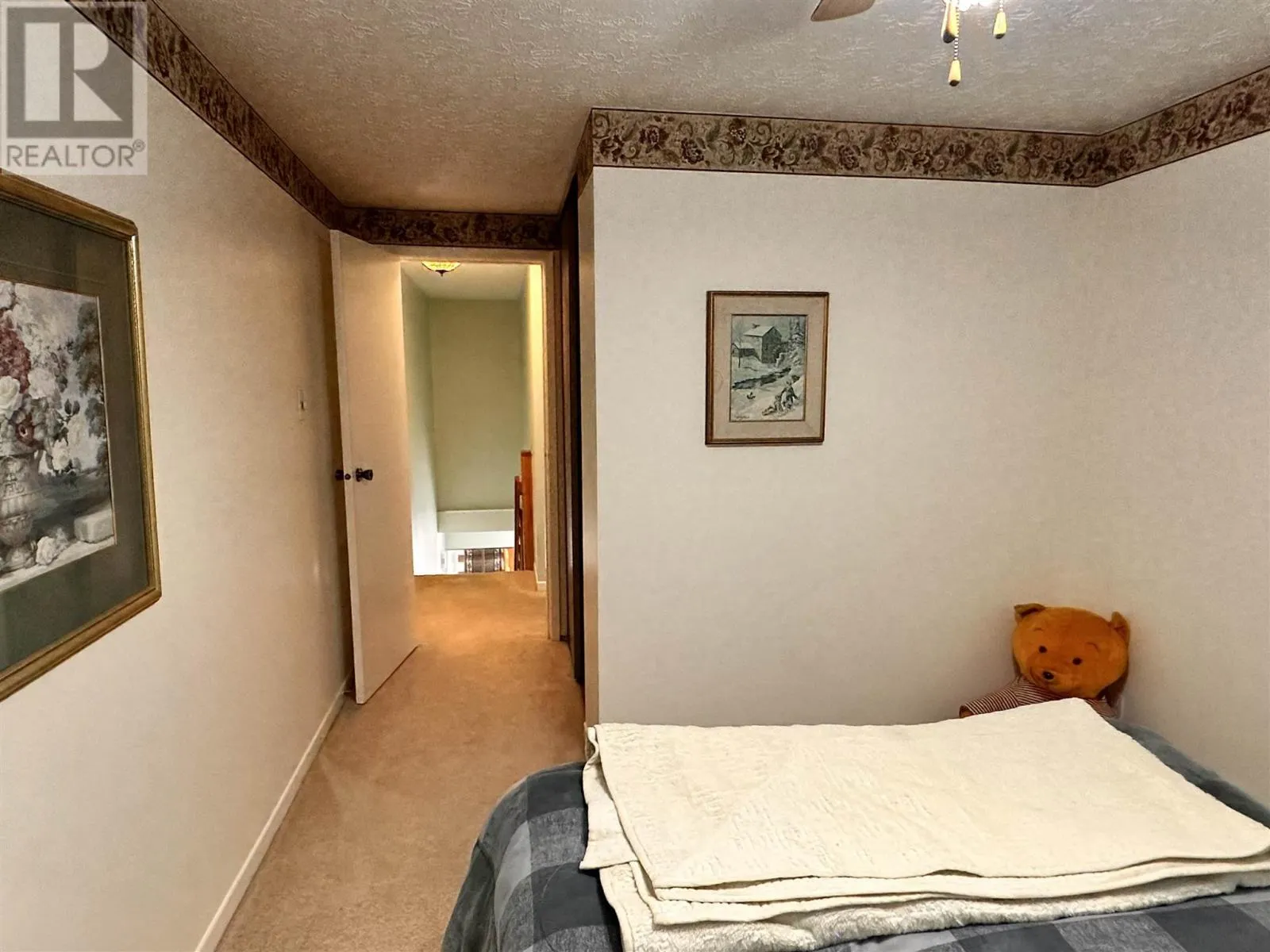 3 Farrell CRES