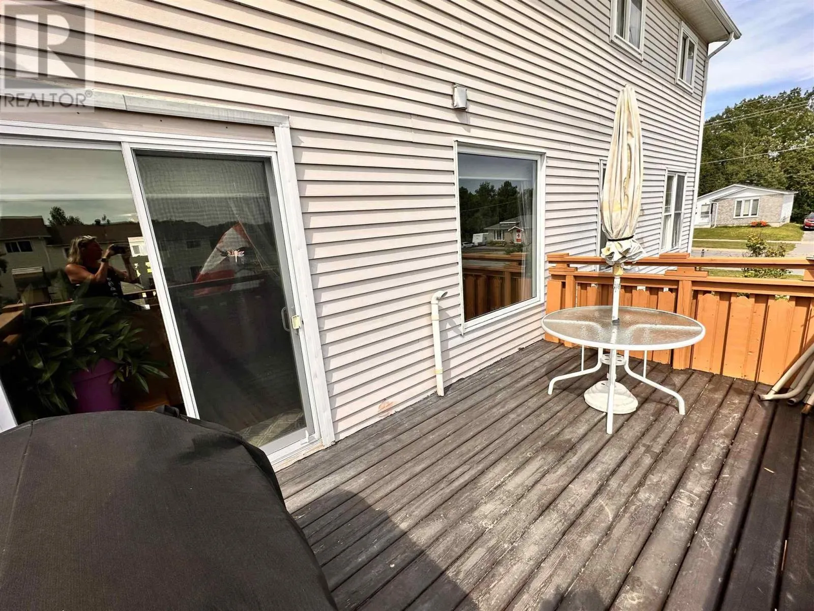 3 Farrell CRES