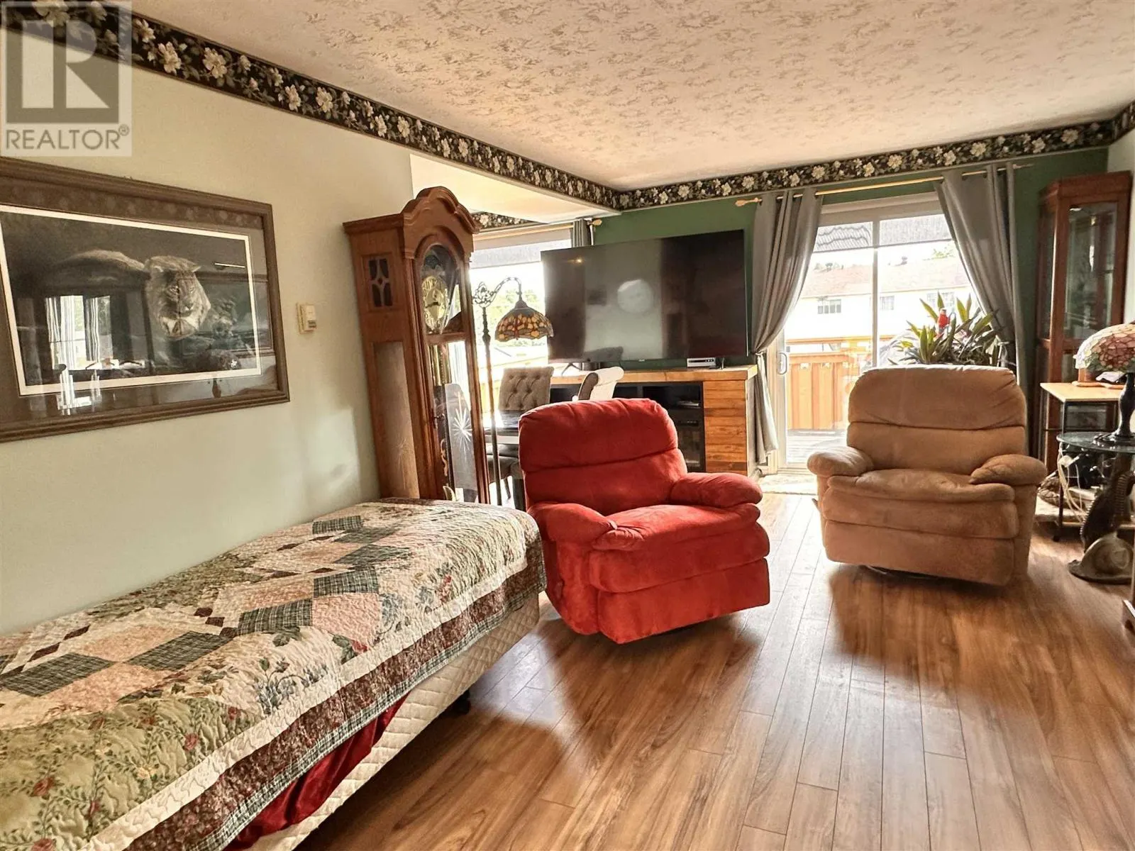 3 Farrell CRES