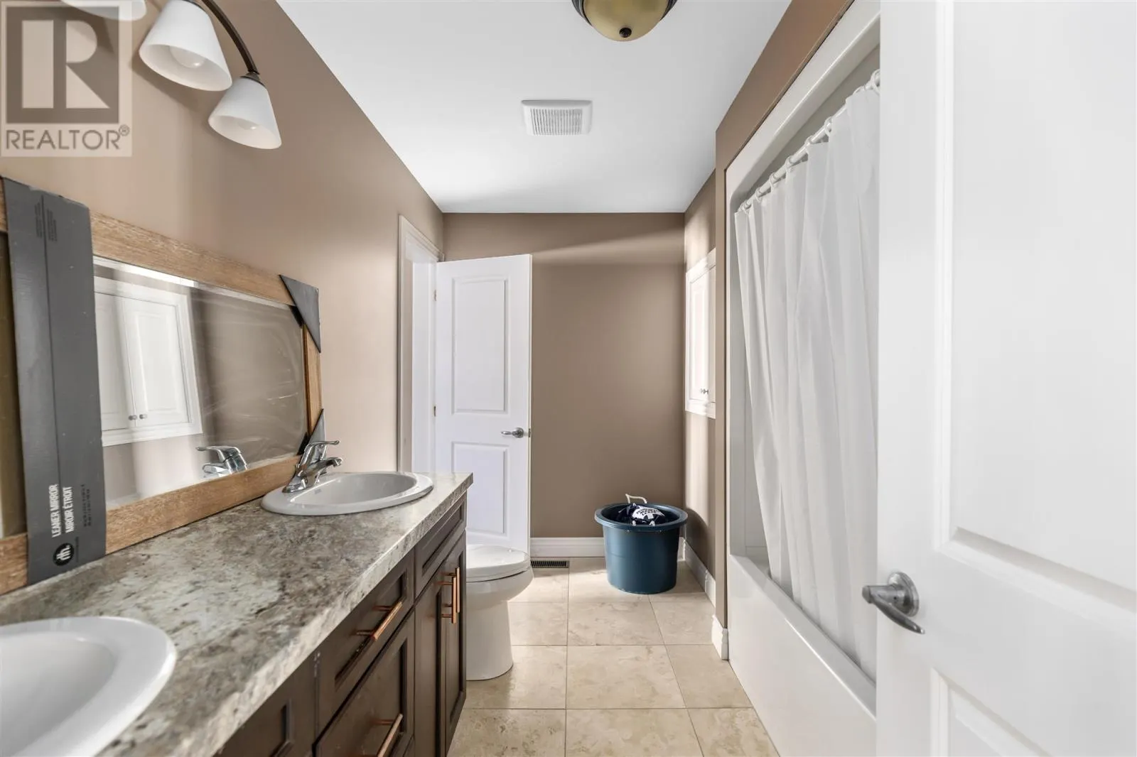 39 Saddle CRES