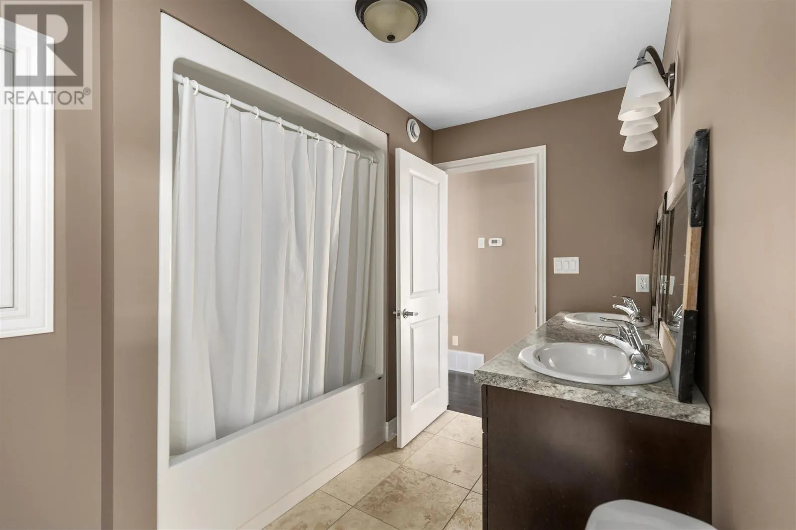 39 Saddle CRES
