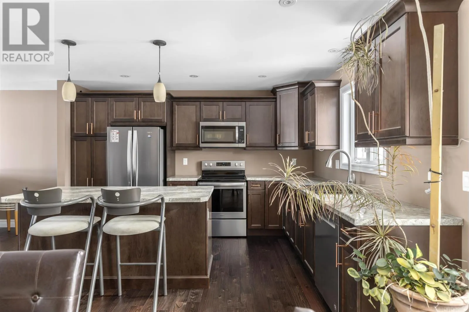 39 Saddle CRES