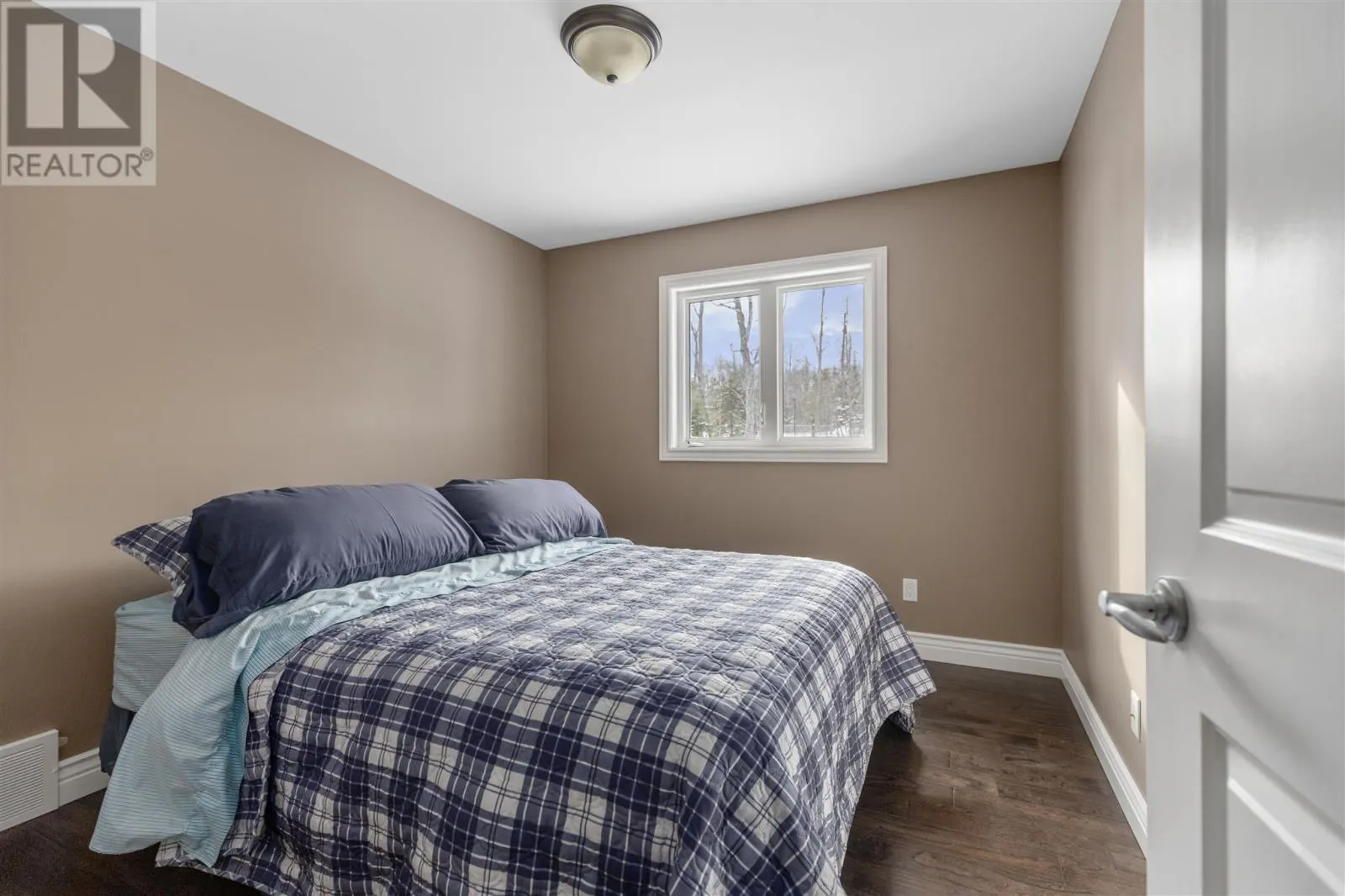 39 Saddle CRES