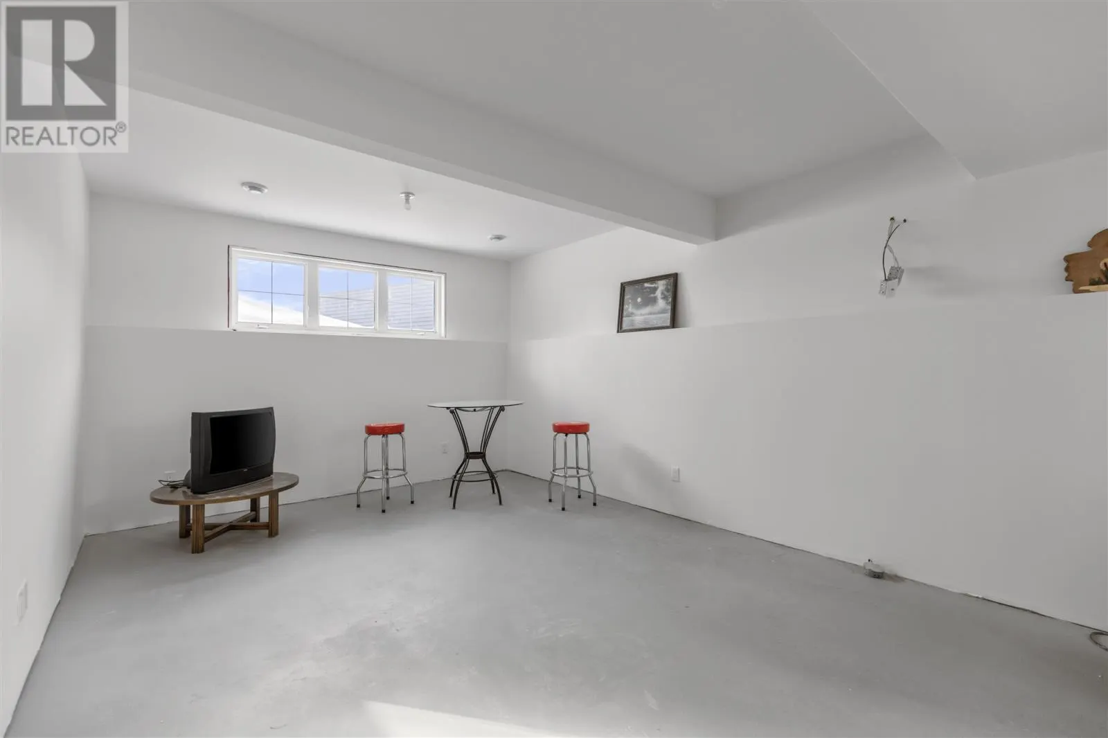 39 Saddle CRES