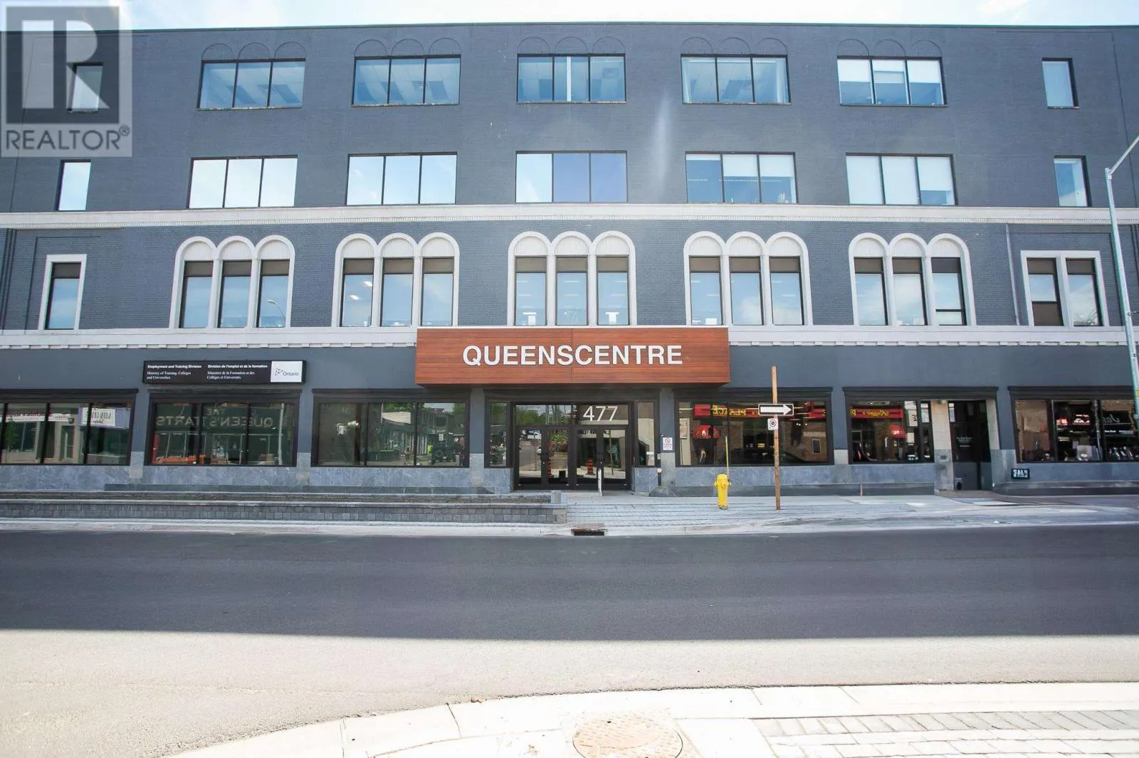 477 Queen ST E # 202
