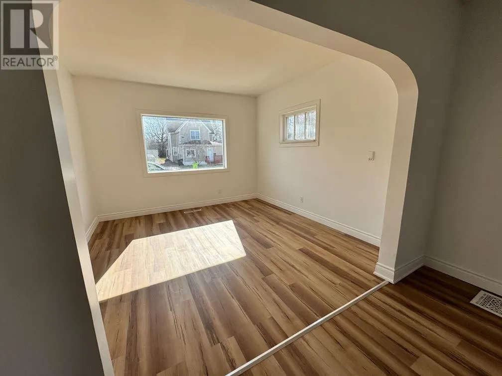 29 Alberta AVE