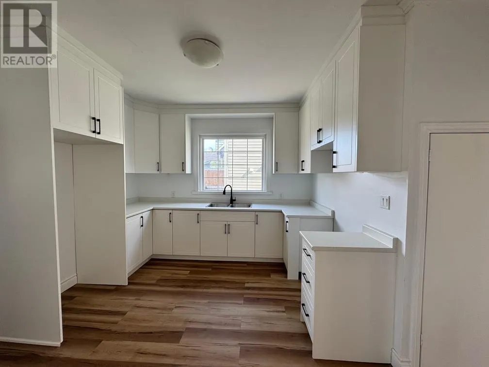 29 Alberta AVE