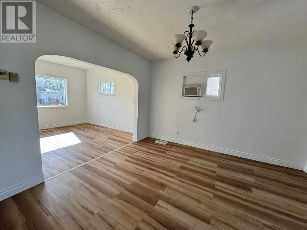 29 Alberta AVE