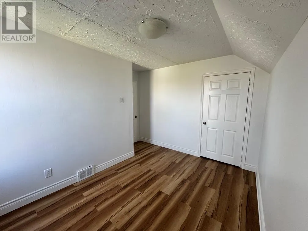 29 Alberta AVE