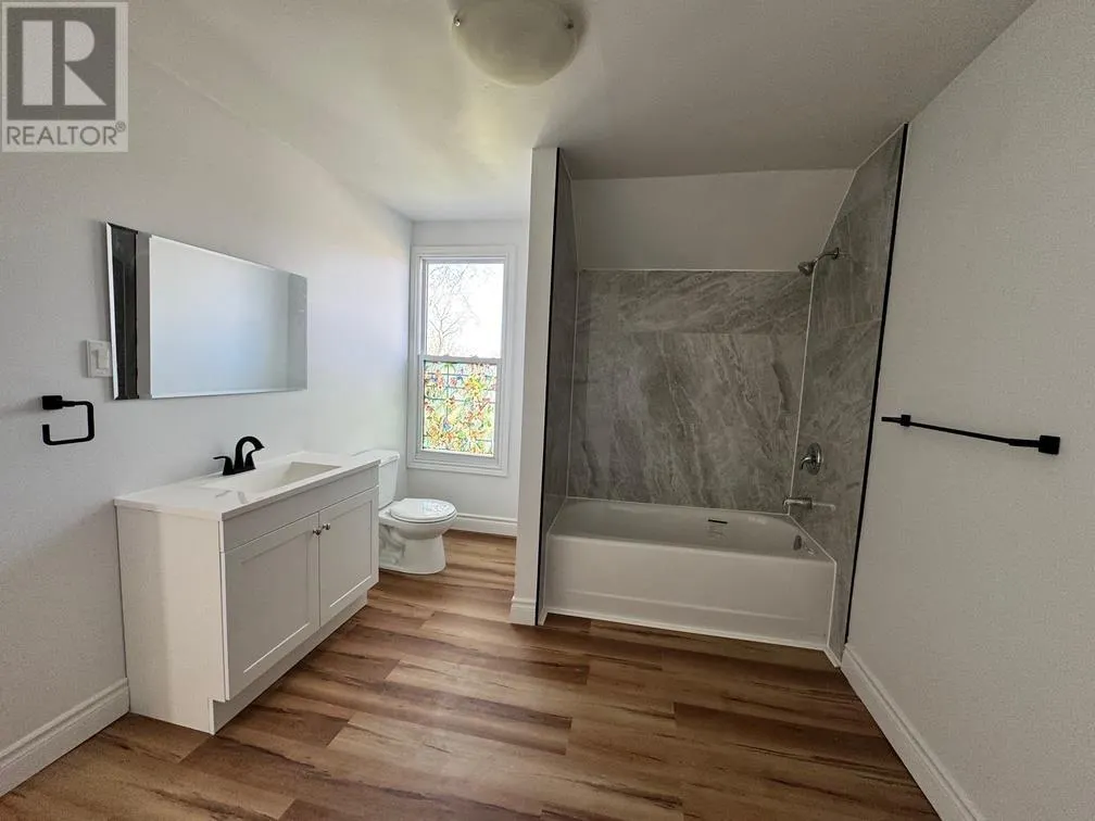 29 Alberta AVE