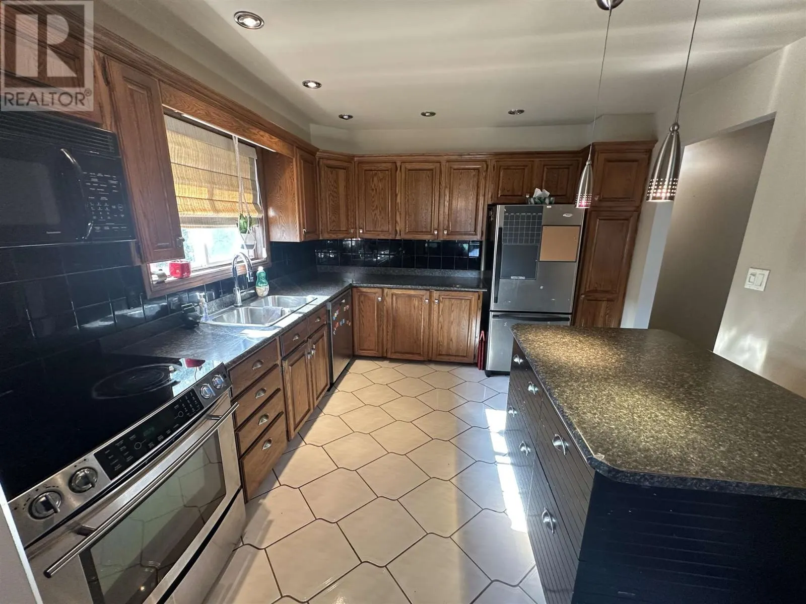 96 Golf Range CRES