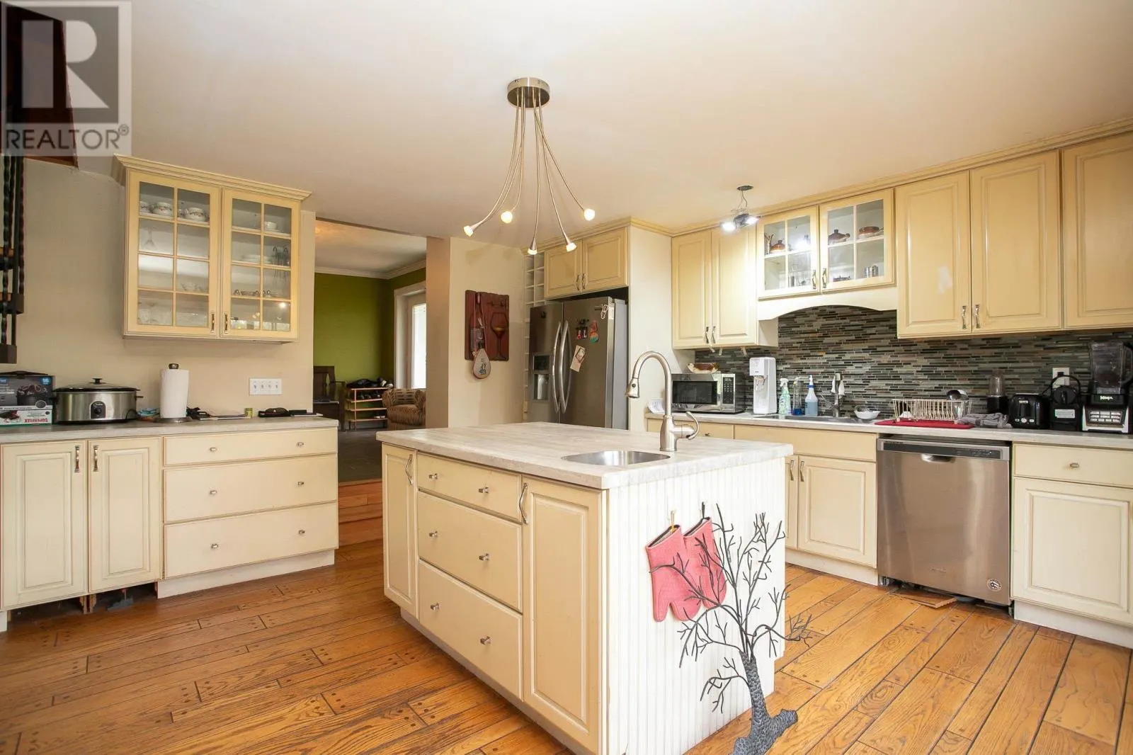 1285 Old Garden River RD