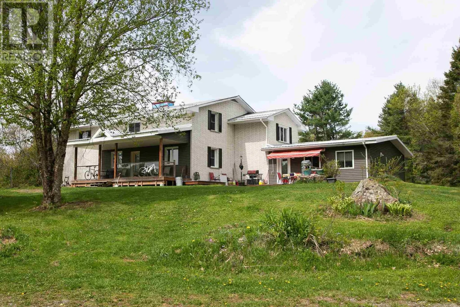 1285 Old Garden River RD