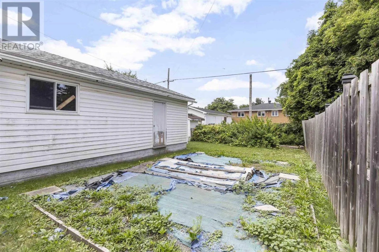 137 Prentice AVE
