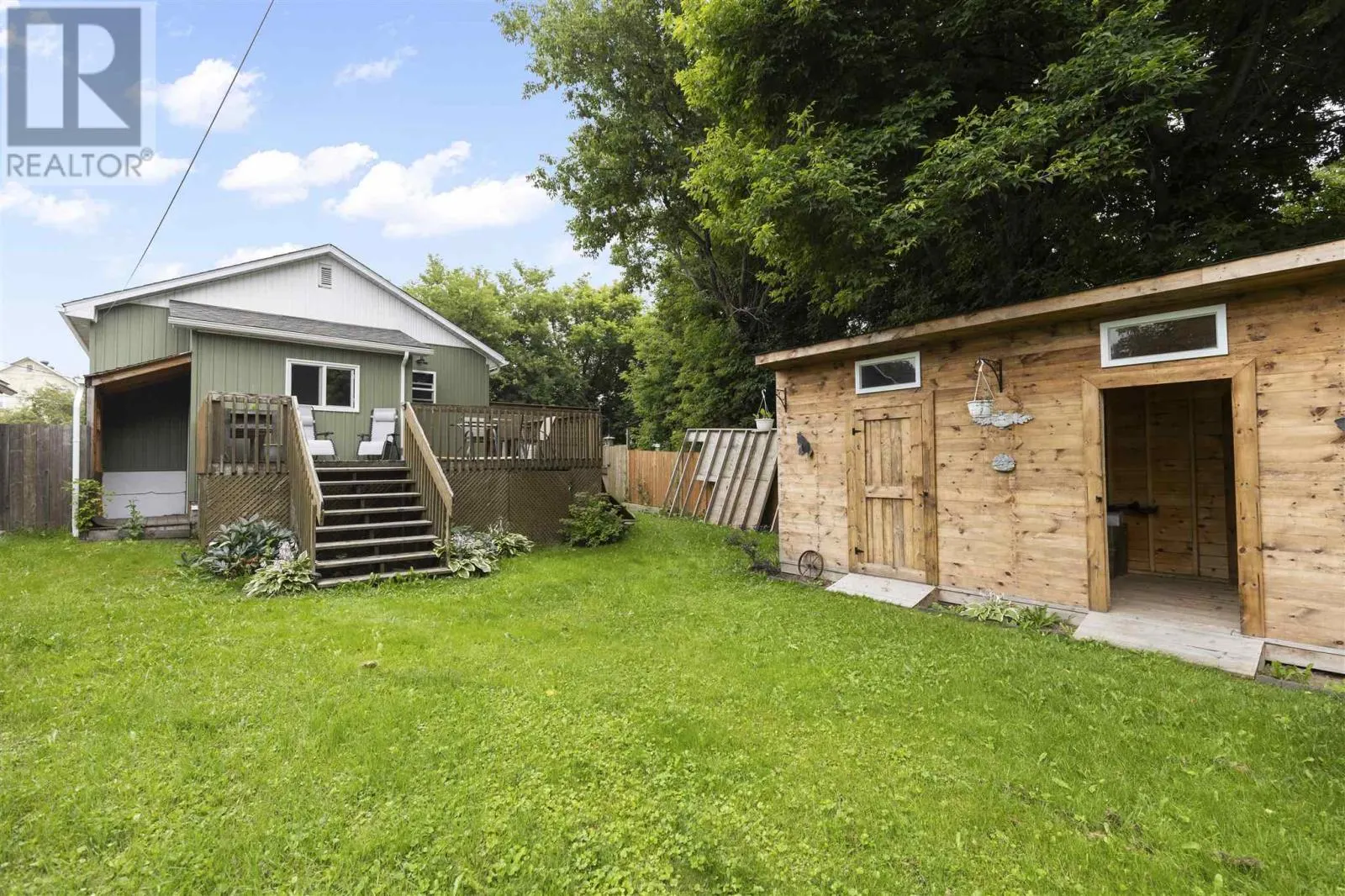 311 Farwell TER