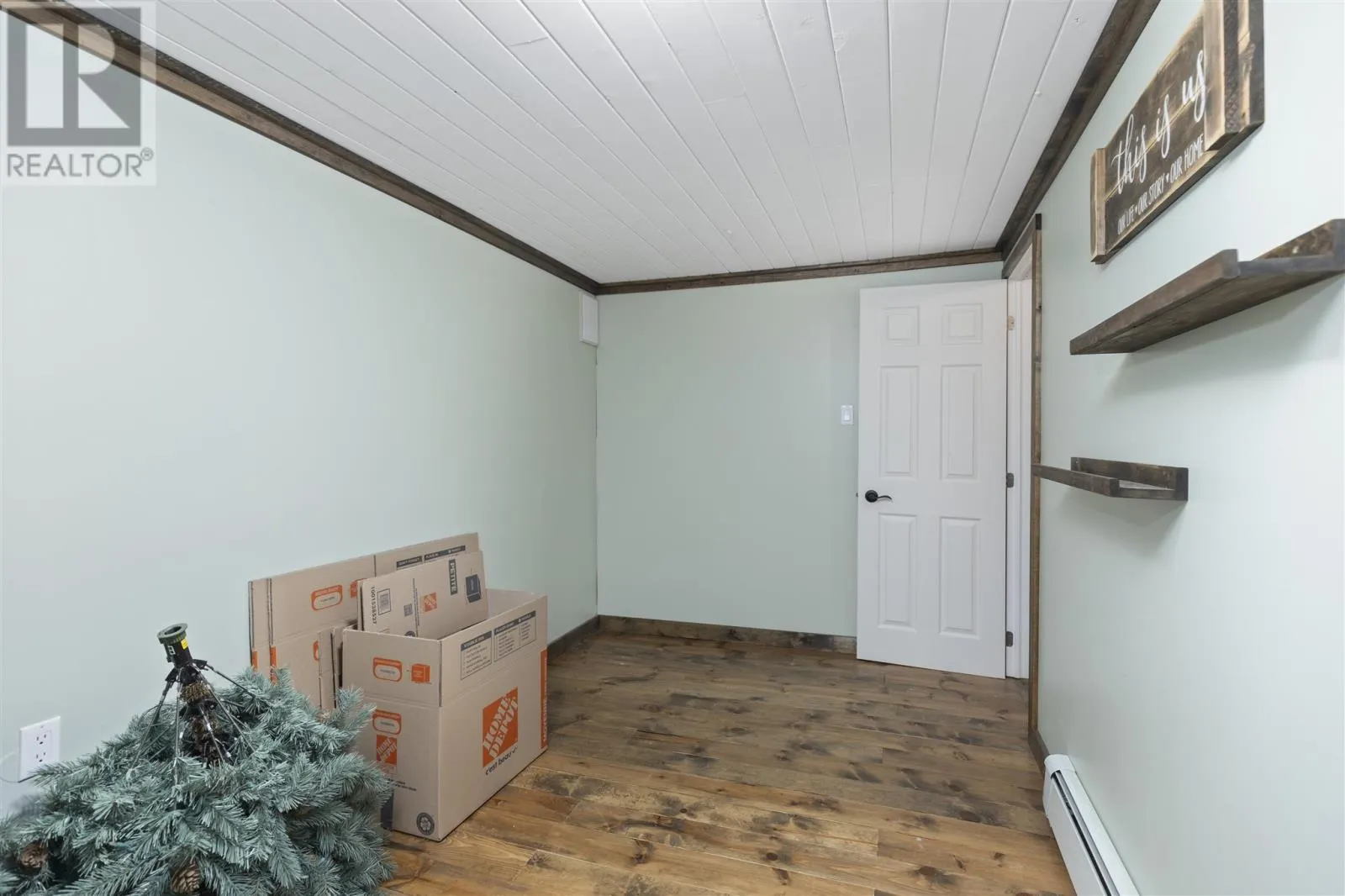 311 Farwell TER